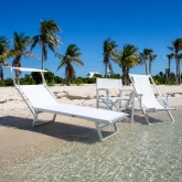 Transat PMR surélevé Sunbed pour plage, jardin et terrasse